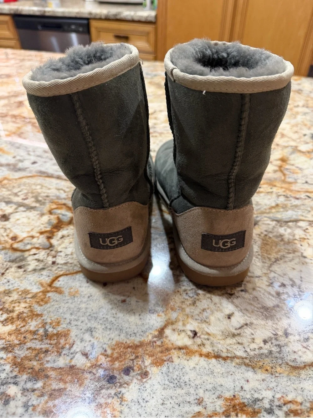 Kids uggs